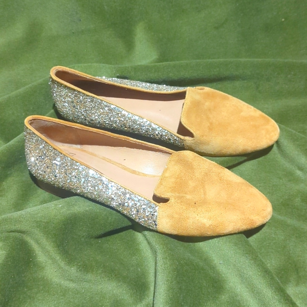 Anaki shiny flats